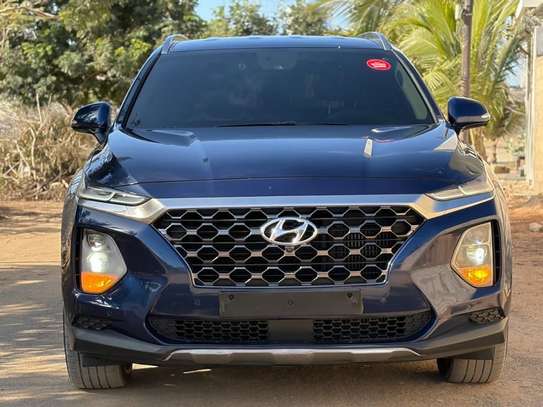 Hyundai santafe diesel image 1