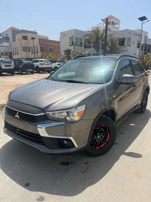 Mitsubishi Rvr Gt w2018 image 3