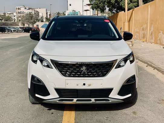 PEUGEOT 5008  2019 image 1
