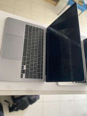 MACBOOK PRO M1 2020 image 3