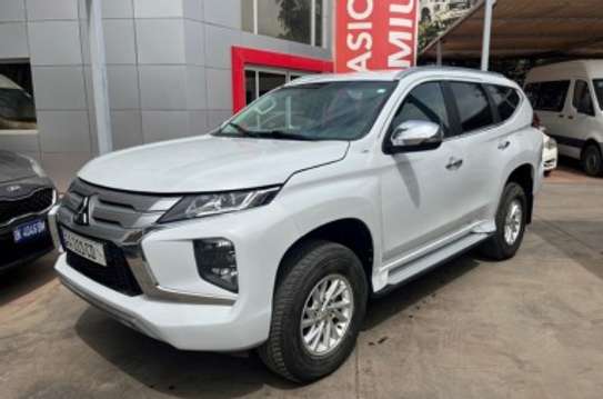 PAJERO SPORT 2,5L image 1