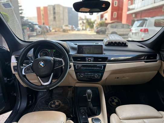 BMW x1 2017 essence image 9