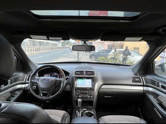 Ford explorer 2017 image 3