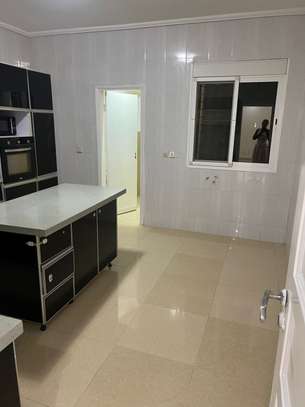 Grands appartements F4 aux Almadies route du King Fahd image 10