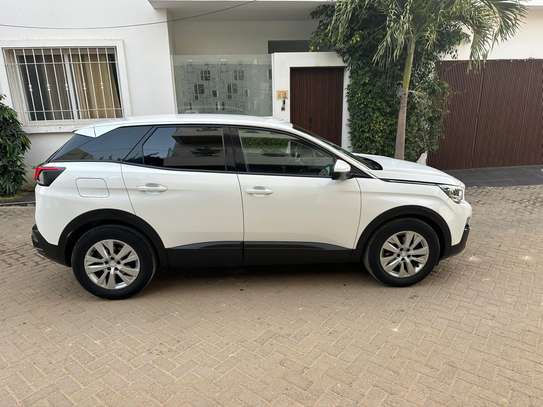 Peugeot 3008  2018 image 14