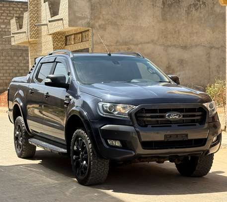 Ford Ranger Pick-up double cabine diesel gris foncé image 11