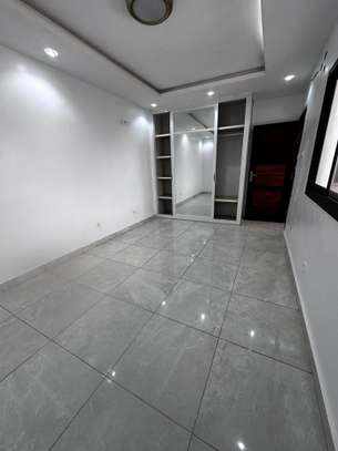 Studio 200 m2 aux Almadies image 6