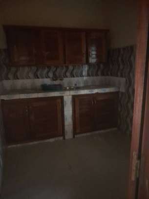 Appartement de 4 chambre à louer à Malicounda image 5