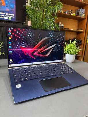 Asus zenbook i7 10th / ssd 512gb / 16gb ram image 2