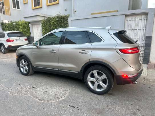 LINCOLN
 MKC image 2
