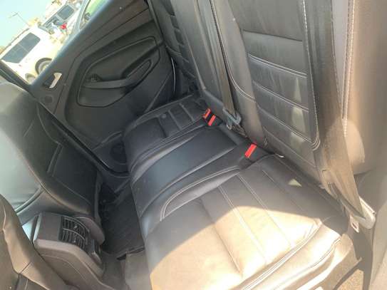 FORD ESCAPE TITANIUM 2017 ESSENCE AUTOMATIQUE image 10