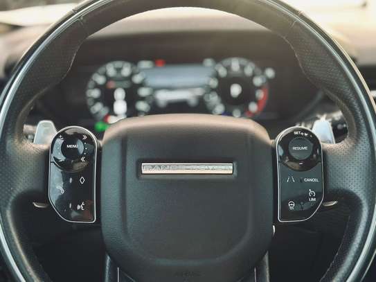 Range Rover velar image 12