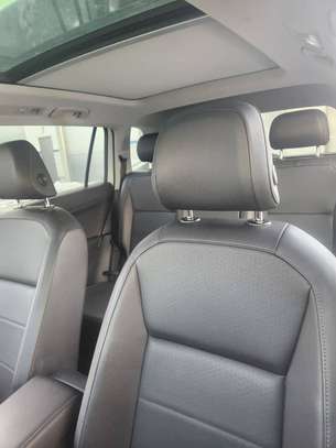 VOLKSWAGEN TIGUAN 2019 image 4