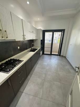 APPARTEMENT A LOUER A NGOR ALMADIES image 12