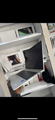 HP EliteBook 850 G8 - I5 11th | 8GB RAM | 256 image 4