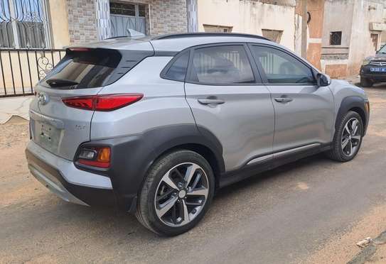 Hyundai Kona 2020 cuir toit ouvrant faible kilométrage image 4