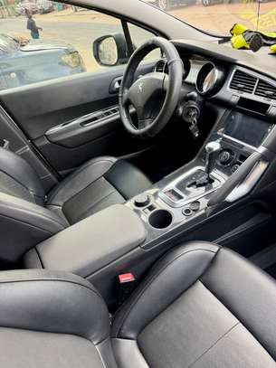 PEUGEOT 3008 année 2016 image 5