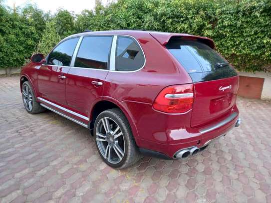Porsche Cayenne S image 3