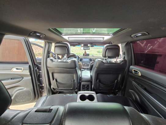 Jeep grand cherokee image 13