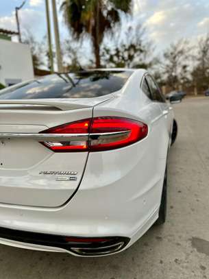 Ford fusion platinium image 9