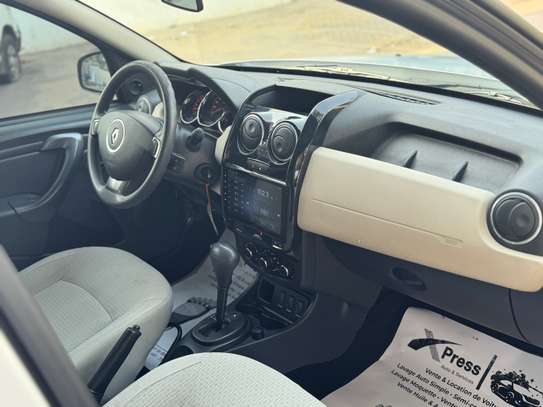 Renault Duster 2017 image 11