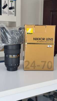 Objectif Nikon 24-70 2.8 série N image 2