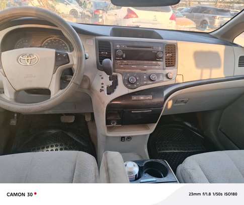 Toyota année 2013 image 7