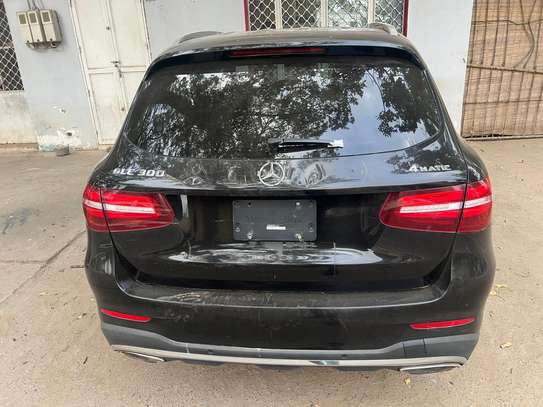Mercedes-Benz GLC 300 2017 image 7