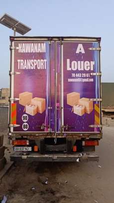 Location camion fourgon poids lourds image 3