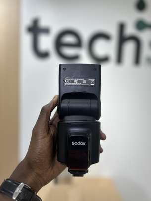 Canon EOS R100 + Objectif 18-45MM image 5