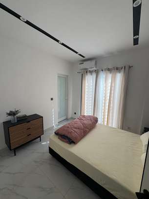 Appartement T4 à louer aux Almadies image 11