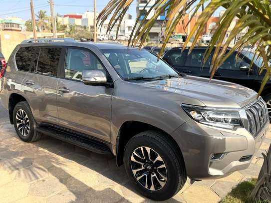 Toyota land cruiser TXL image 8