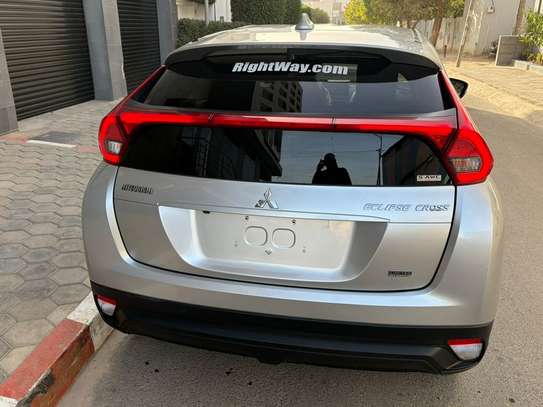 MITSUBISHI ECLIPSE VENANT  2018 image 7