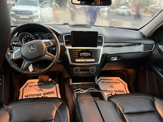 MERCEDES-Benz GLE 400matic image 10