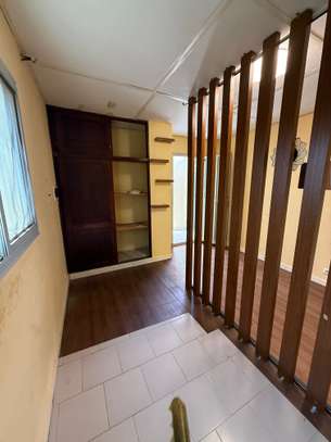 CHAMBRE TOIL TERRASSE image 1