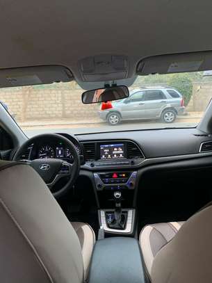 Location Hyundai Elantra 2018 image 9