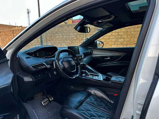 Peugeot 3008 image 7