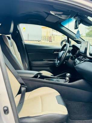 Toyota Chr hybride image 6