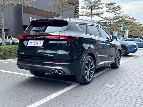 Jetour X70. image 3