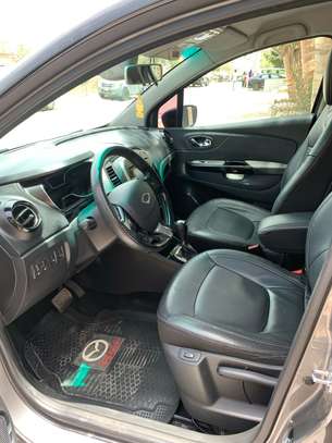 Location Renault QM3 image 10
