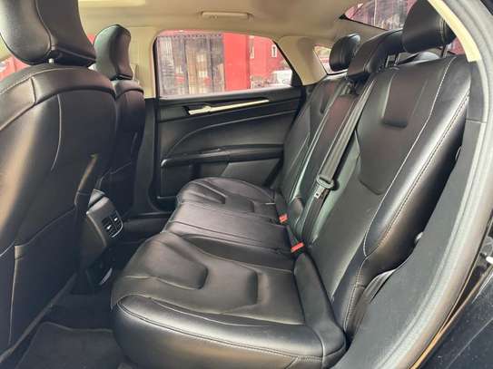 Ford fusion titanium 2017 image 4