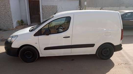 Peugeot Partner image 9
