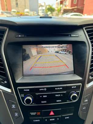 Hyundai santafe 2017 image 4