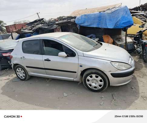 PEUGEOT 307 image 2