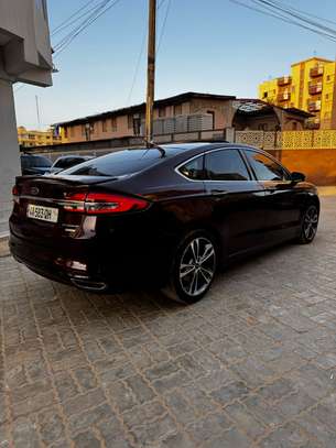 Ford  fusion titanium 2017 image 4