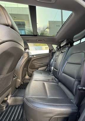 Hyundai Tucson 2.0 AWD image 7