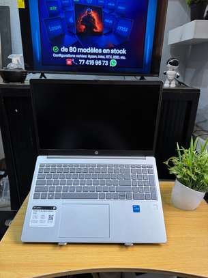 Ordinateur portable Hp pavillon 11th generation image 3
