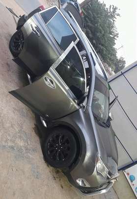 Toyota Rav4 2015 image 1