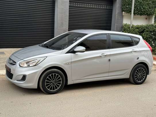 Hyundai accent 2016 image 1