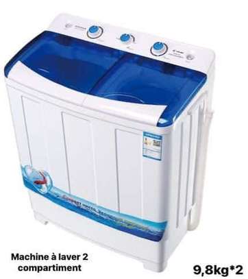Machine à laver 9,8 kg lavage & essorage image 1